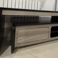 میز  تلویزیون .شرکتی دوتیکه تمیز در حد نو