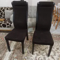 دوعدد صندلی