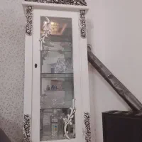 گنجه و میز تلویزیون