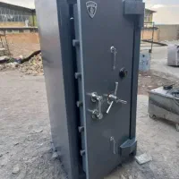 گاوصندوق ۲۰۰۰ ارتفاع ۱۸۰