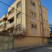 ساختمان-سه-واحدی-دربست-پلاک-دوم-خیابان-اصلی