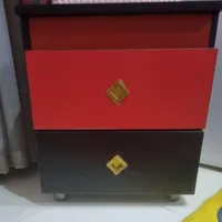 تخت نوجوان به همراه تشک و کفی و پا تختی و کمد|تخت و سرویس خواب|فولادشهر, مسکن مهر فولادشهر|دیوار