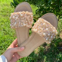 صندل جواهردوزی‌ شده