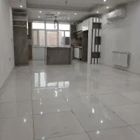 ۱۰۰ متراژ ، میدان حججی
