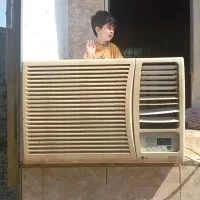 کولر گازی پنجرهای|کولر گازی و فنکوئل|رشت, سلیمانداراب|دیوار