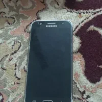 گوشیj5