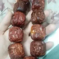 تسبیح بزرگ چوب عناب حکاکی رخ درویش کار دست عتیقه