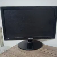 کیس و مانیتور