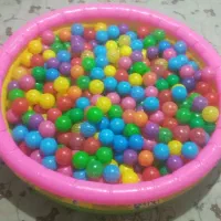 استخر توپ بادی