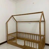 تخت کلبه مونتسوری چوبی کودک نوجوان نوزاد سیندرلا|تخت و صندلی بچه|مشهد, ده دی|دیوار