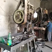 دستگاه پرس