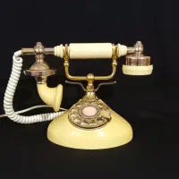 تلفن رومیزهای انتیک نوارکاست پلمپ