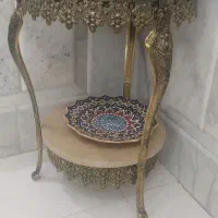 میز برنزی