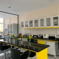 ملک اداری/ ۱۰۰ متر/۵ اتاق/بلوار کشاورز