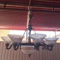 لوستر و دراور و ۲ لنگه کمد