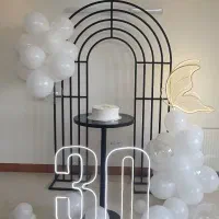 بادکنک های سفید