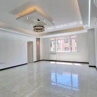 80متر دو خواب/سنددار/پارکینگ اختصاصی آسانسور