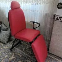 صندلی چرم آرایشگاهی در حد نو