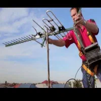 آنتن تقویتی دار پایه تلویزیونی برقکار ساختمان|تلویزیون و پروژکتور|گلبهار, شهر جدید گلبهار|دیوار