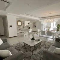 ۱۳۵متر/نورگیر جنوبی/پذیرایی دلباز