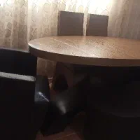 میز غذاخوری