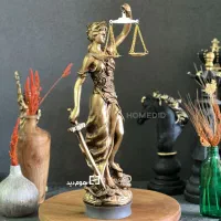 وکیل پایه یک دادگستری