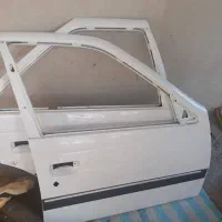 در شاگرد جلو و عقب گلگیر سمت شاگرد صندوق عقب پژو|قطعات یدکی و لوازم جانبی|ایلام, |دیوار