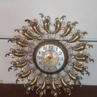 ساعت دیواری