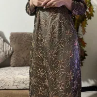 لباس سایز ۴۲/۴۴