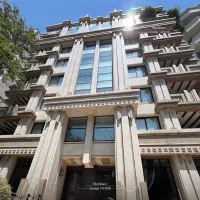 واحد-190متری-3خواب-مستردار-سالن-رو-به-نما-2پارکینگ
