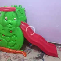 سرسره تمیز و در حد نو