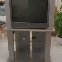 تلویزیون سونی ۳۲ اینچ به همراه میز و ستاپ باکس