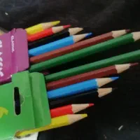 مداد رنگی و دفتر و...