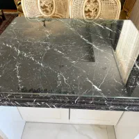 جزیره سنگ اعلا و شیشه و ۴عدد صندلی چوب دست ساز|میز و صندلی غذاخوری|مشهد, احمدآباد|دیوار