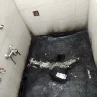 تاسیسات نشت یابی با دستگاه نم زدایی سرویسها