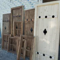 پنجره ودرب بومگردی .قدیمی