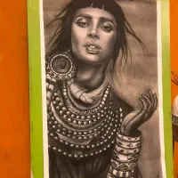 سفارش طراحی چهره سیاه‌قلم