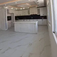 کار نظافت .پرستاری همراه بیمار بیمارستان.