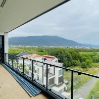 پنت هاوس ۲۴۰ متری با چشم انداز ابدی استخردار