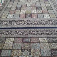 فرش ۷۵۰ شانه ۲۵۰۰ تراکم زمینه سرمه ای|فرش|پاکدشت, شهرک امام رضا|دیوار