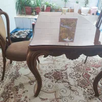 میز و صندلی تمیز