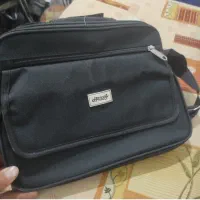 یک عدد کیف اداری بزرگ و کوچک|کیف، کفش، کمربند|سنندج, |دیوار