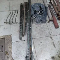 رگال|بندرخت و رخت‌آویز|کرج, حصارک پایین|دیوار