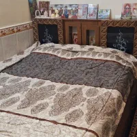 تخت ۲نفره کشو دار وچراغدار درحدنوبدون تشک|تخت و سرویس خواب|باقرشهر, |دیوار