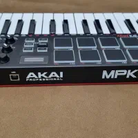کیبورد میدی کنترلر اکایی مدل mpk mini play|پیانو، کیبورد، آکاردئون|رشت, پل تالشان|دیوار