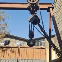 جرثقیل همراه با پاییه