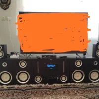 هم باند اسپیکر و هم میز تلویزیون حرفه ای کلکسیونی