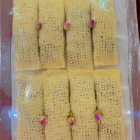 رشته خشکار خانگی تازه و خوشمزه