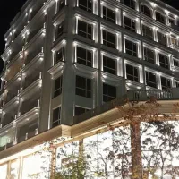 بیلبورد-ملک-آباد