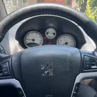 ماشین ۲۰۷